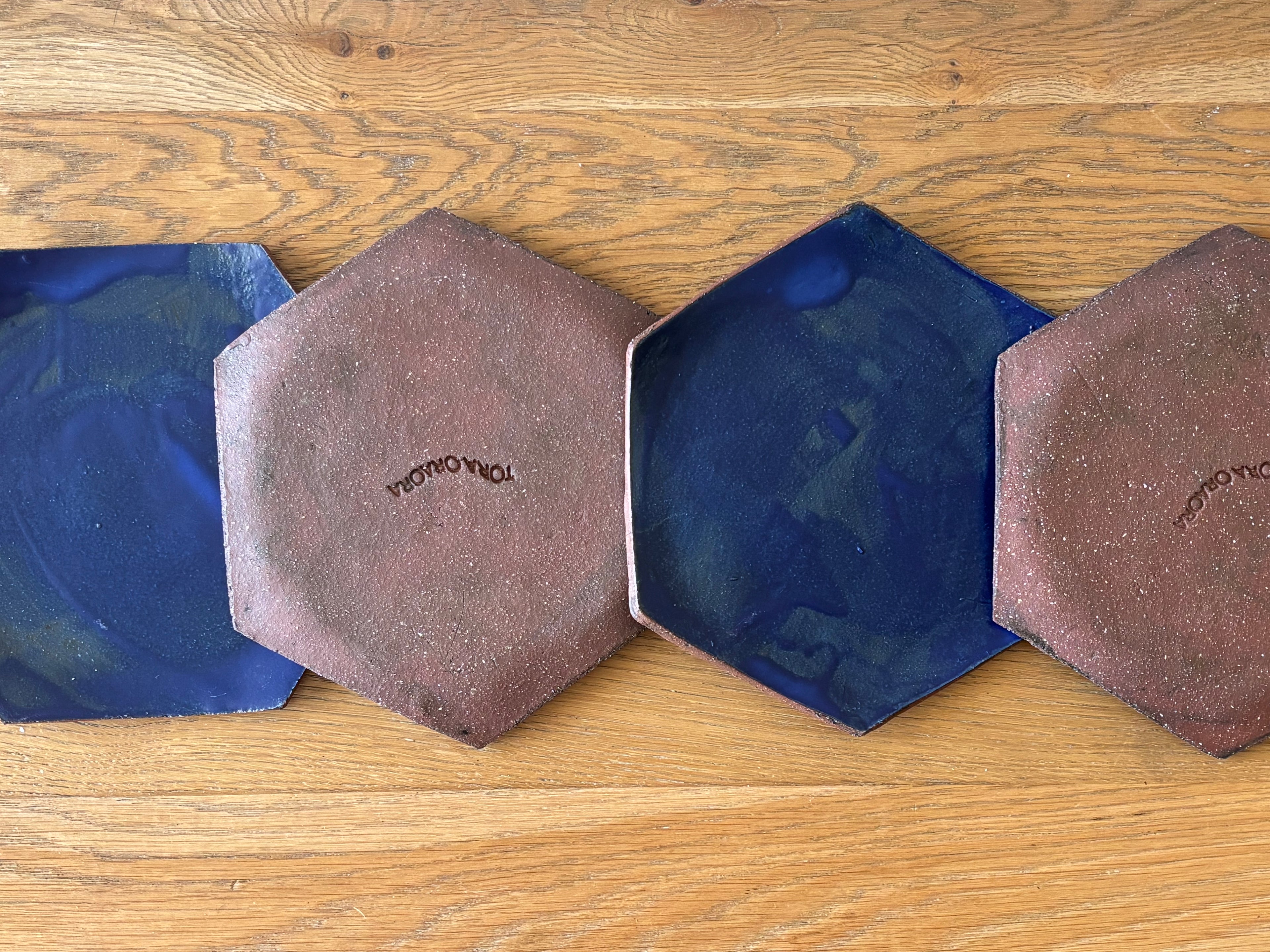 Hexagon plate set (4 pieces)