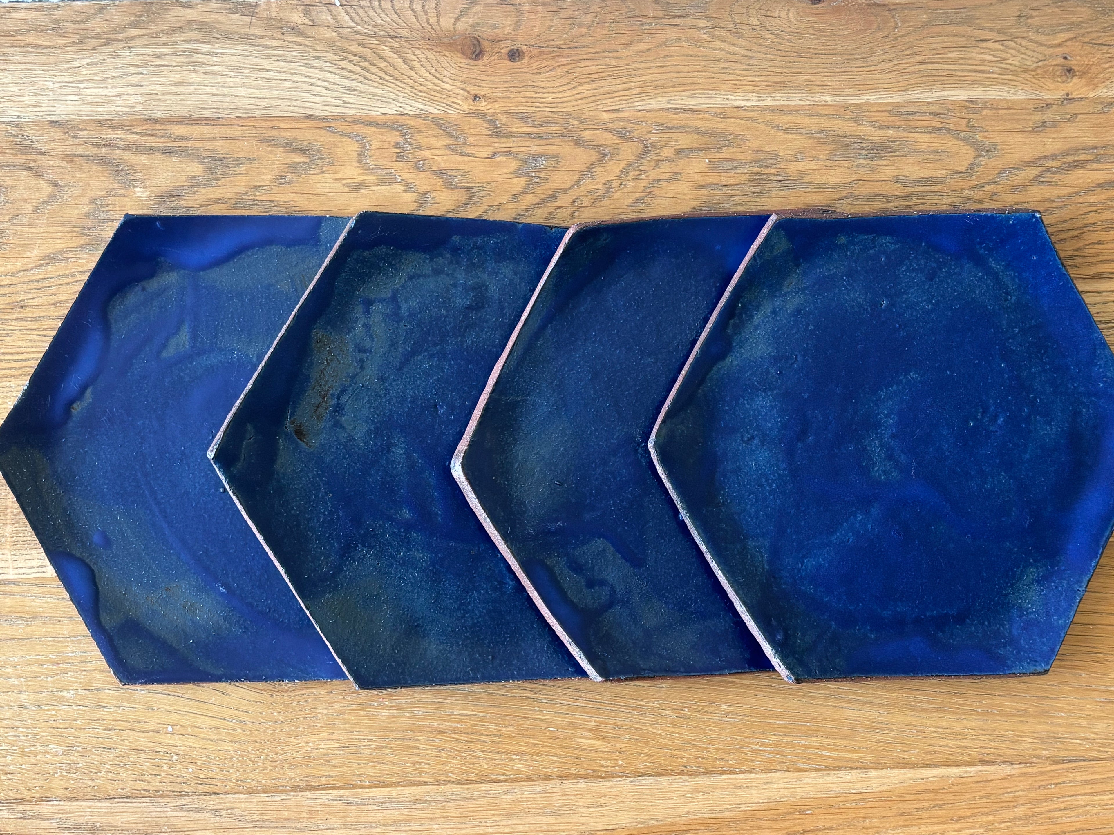 Hexagon plate set (4 pieces)