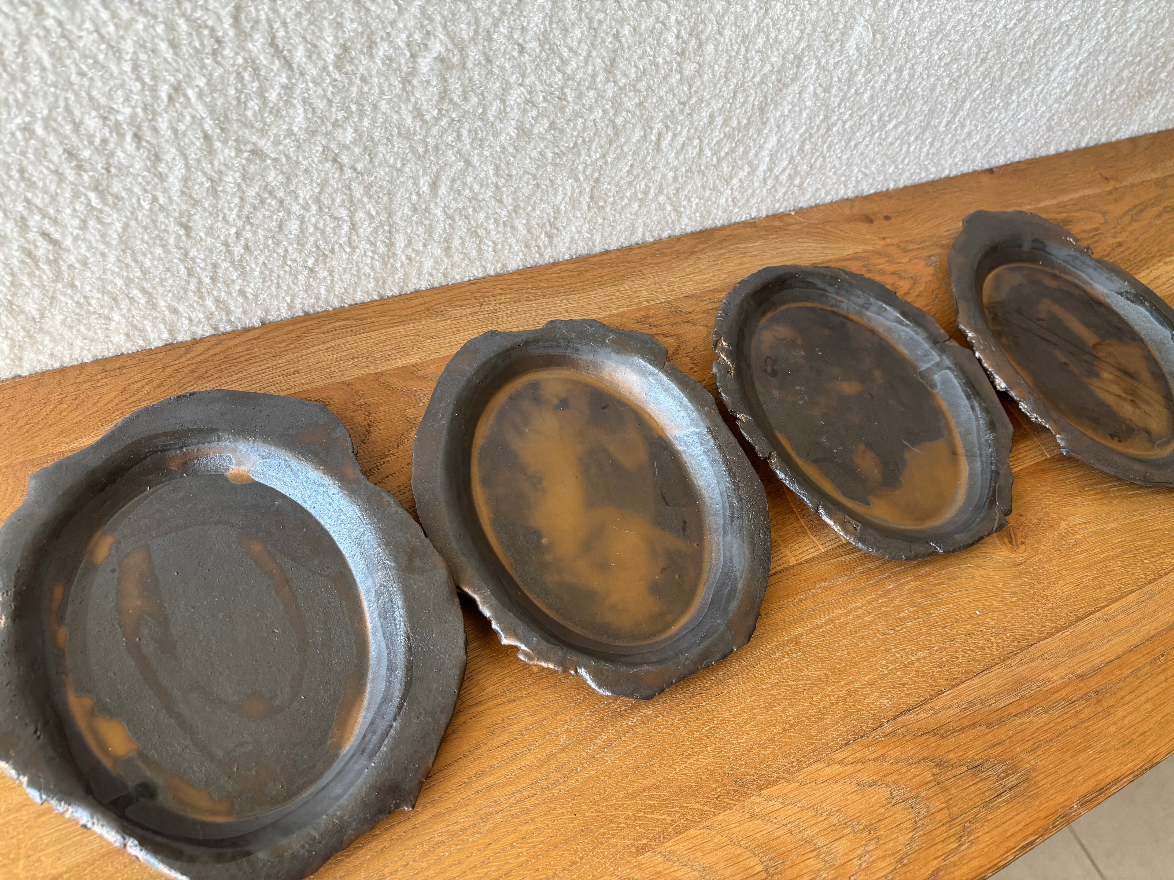 Oval plate set (4 pieces)